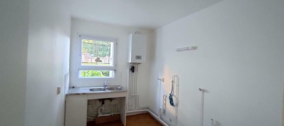 2 bedrooms Apartment in Beauvais, France No. 232303 3