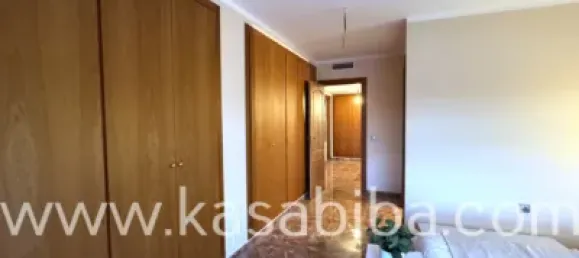 3 bedrooms Apartment in Manises, Spain No. 69889 10