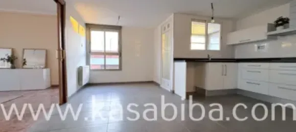 3 bedrooms Apartment in Manises, Spain No. 69889 7