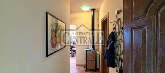 3 rooms Apartment in Bajardo, Italy No. 232281 4