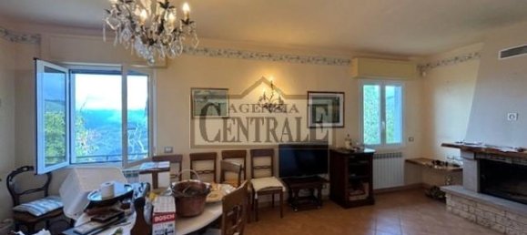 3 rooms Apartment in Bajardo, Italy No. 232281 10