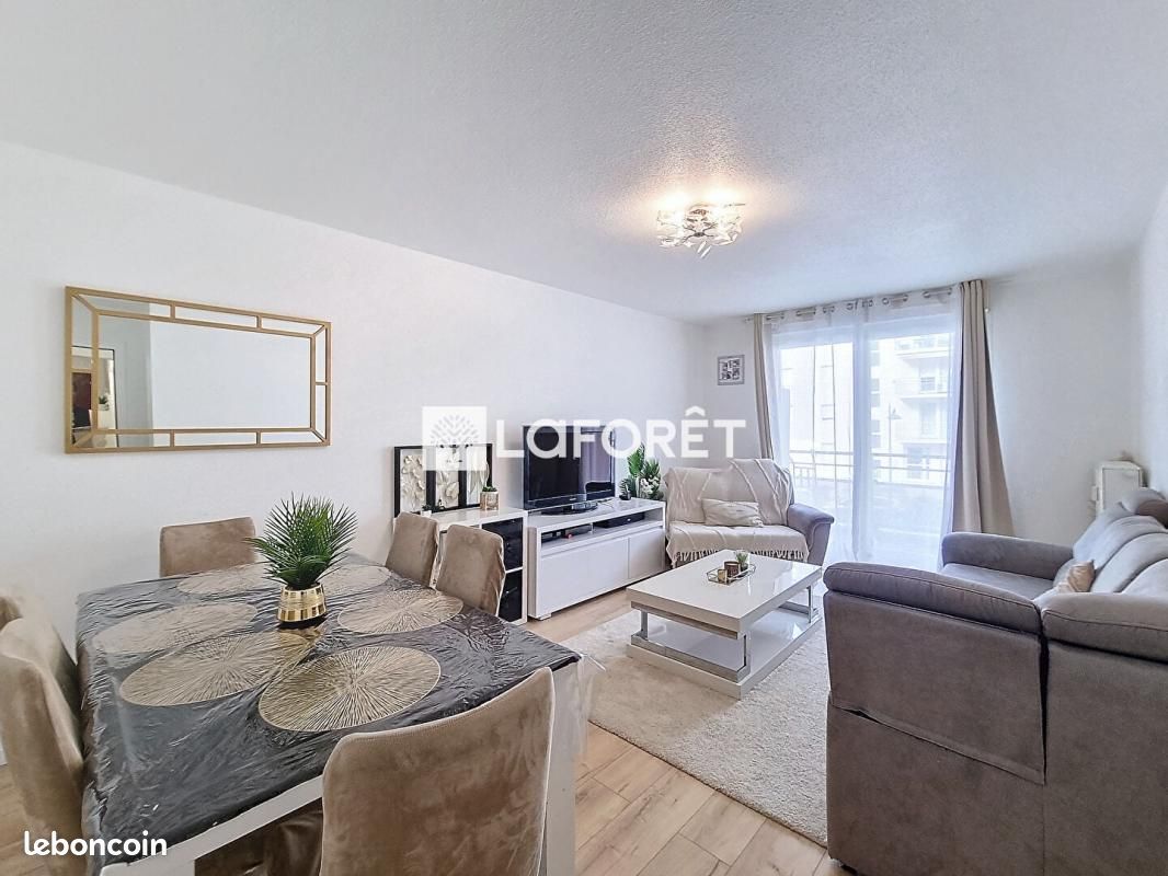 3 bedrooms Apartment in Bischheim, France No. 211478