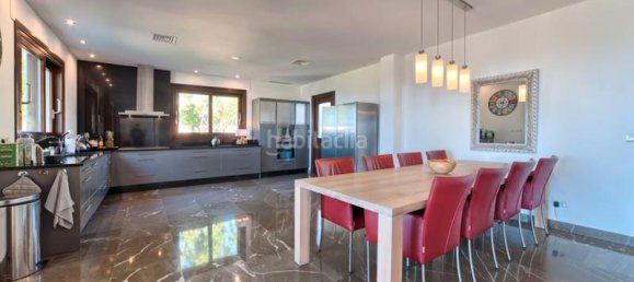 6 bedrooms House in Malaga, Spain No. 35151 17