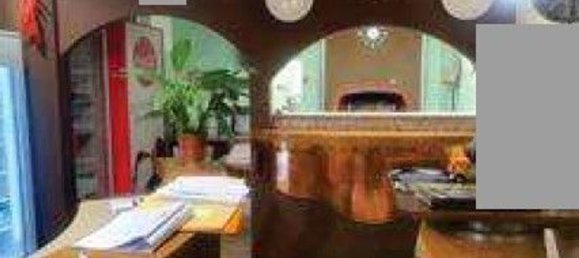 Gewerbliche Immobilie in Frontone, Italy 275m², Nr. 183338 3