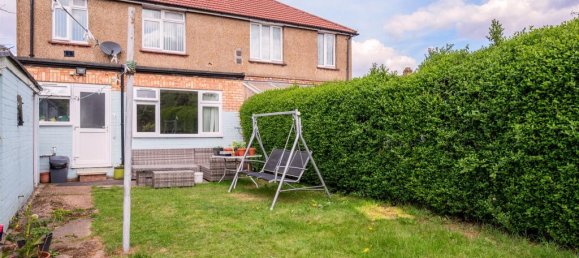 3 bedrooms House in Feltham, United Kingdom No. 9783 12