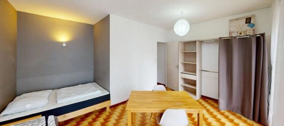 Studio in Besancon, France No. 314513 2