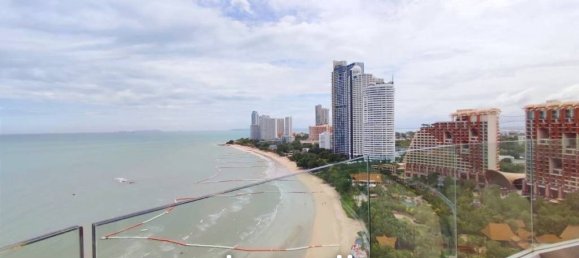 4 bedrooms Condo in Pattaya, Thailand No. 15854 7