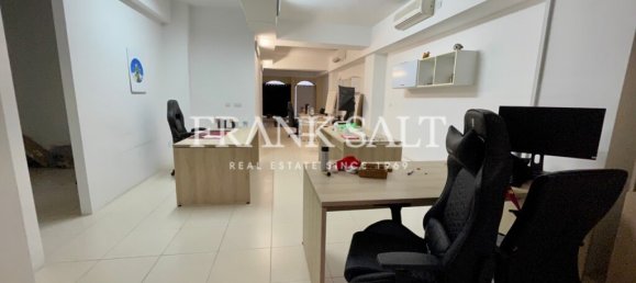 172m² Office in Sliema, Malta No. 12360 5