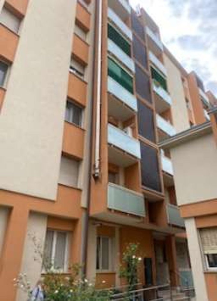 3-Zimmer Wohnung in Milan, Italy, Nr. 284692