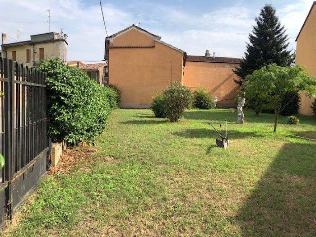 8-Zimmer Haus in Pizzighettone, Italy, Nr. 7863