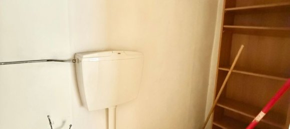 25m² Office in Viareggio, Italy No. 276076 3