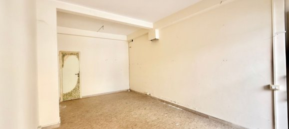 25m² Office in Viareggio, Italy No. 276076 6