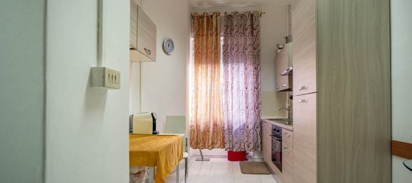 2 Schlafzimmer Wohnung in Livorno, Italy, Nr. 75179 7