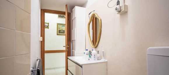 2 Schlafzimmer Wohnung in Livorno, Italy, Nr. 75179 3
