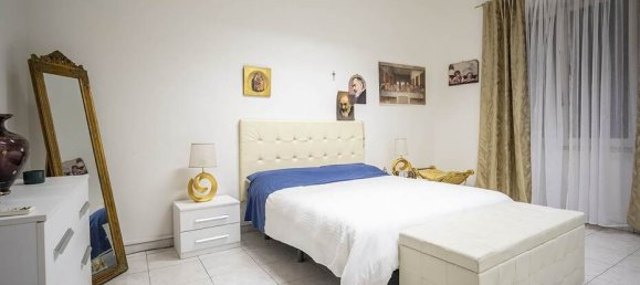 2 Schlafzimmer Wohnung in Livorno, Italy, Nr. 75179 12