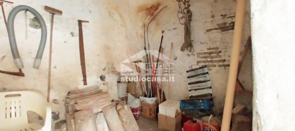 6 bedrooms House in Gorno, Italy No. 361066 25