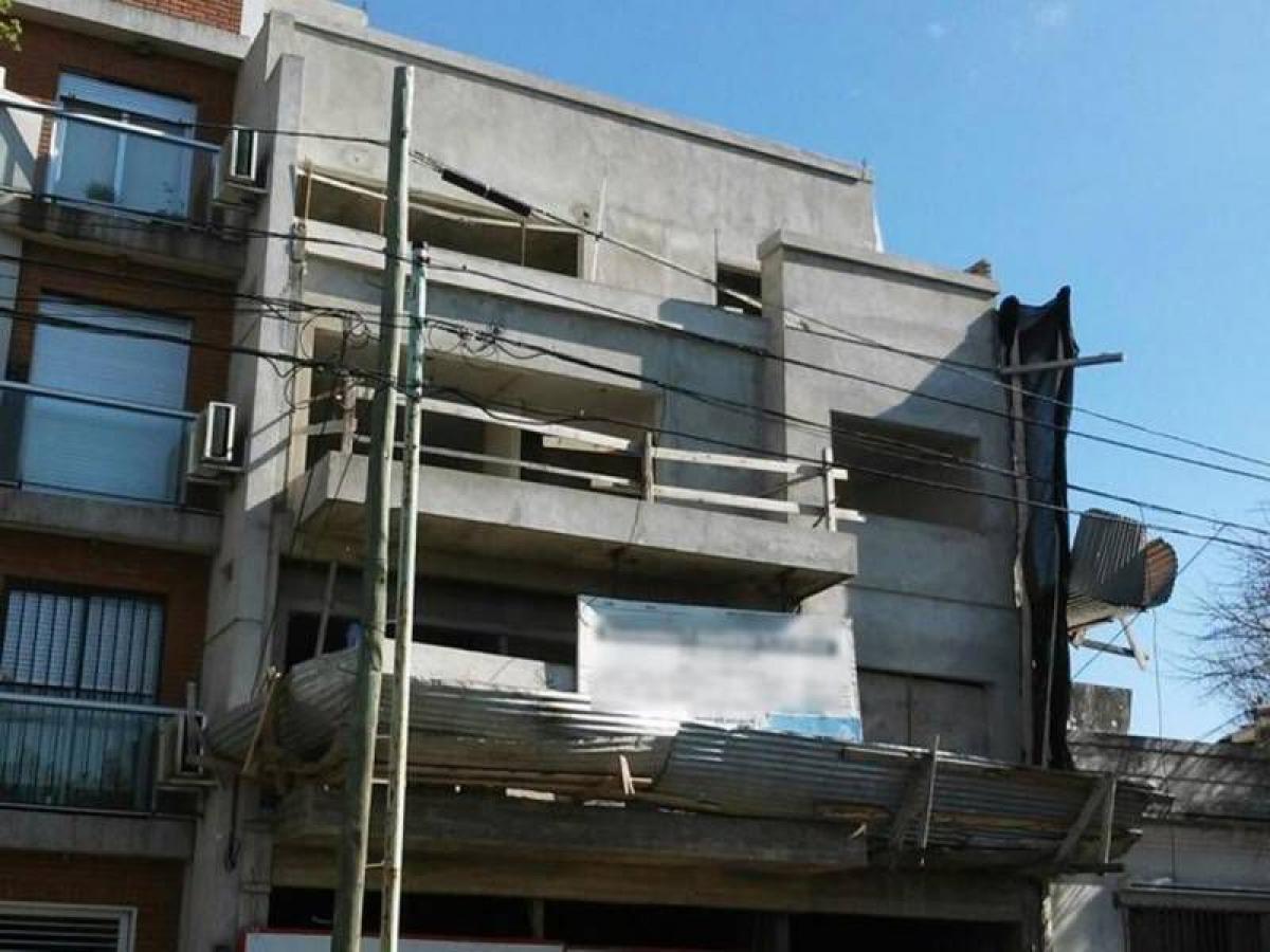 Apartamento de 2 dormitorios en Buenos Aires, Argentina No. 94488