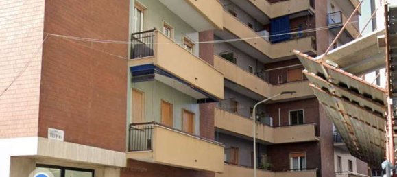 2-salle Appartement à Melegnano, Italy No. 16220 7