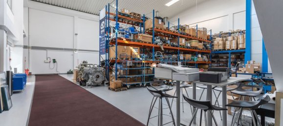 Entrepôt à Seixal, Portugal 598m² No. 98997 33