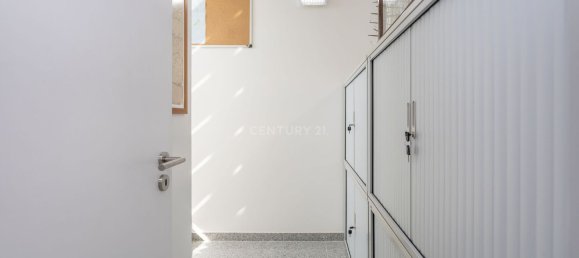 Entrepôt à Seixal, Portugal 598m² No. 98997 19