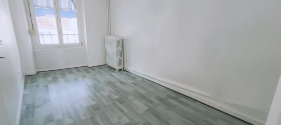 200m² Commercial property in Bourbonne-les-Bains, France No. 263407 14