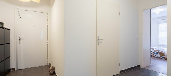 Квартира с 2 спальнями в Безон, Франция № 129404 9