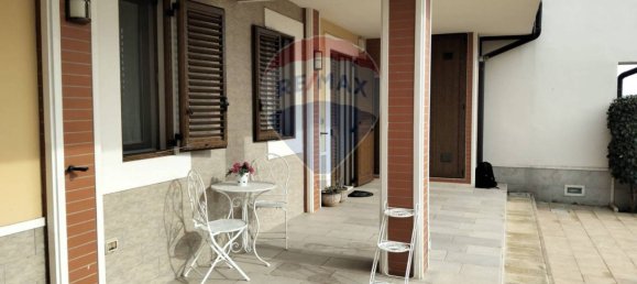 Casa de 3 dormitorios en Manfredonia, Italy No. 80888 4