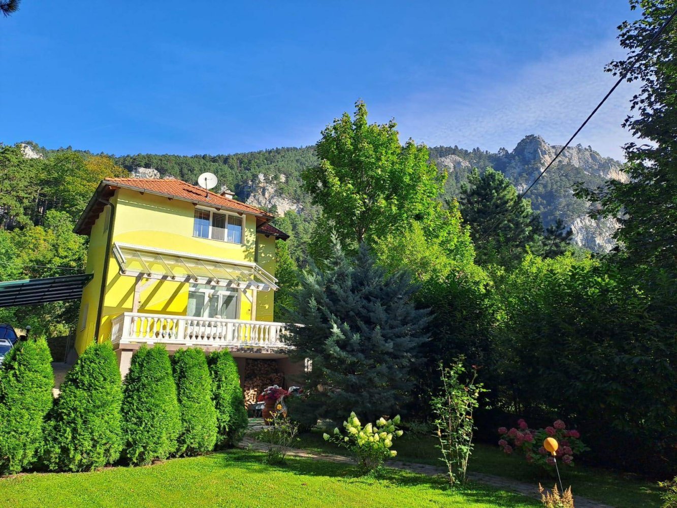 Casa de 3 divisões em Neunkirchen, Austria N.º 253421