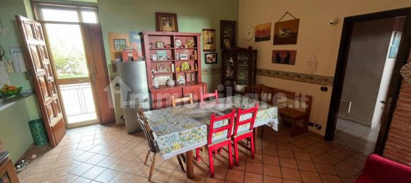 Apartamento de 4 dormitorios en Sarno, Italy No. 313660 3
