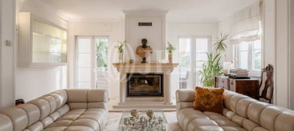 6 bedrooms Villa in Cascais, Portugal No. 178156 2