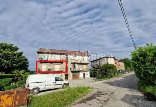 2 bedrooms Apartment in Montorfano, Italy No. 2813