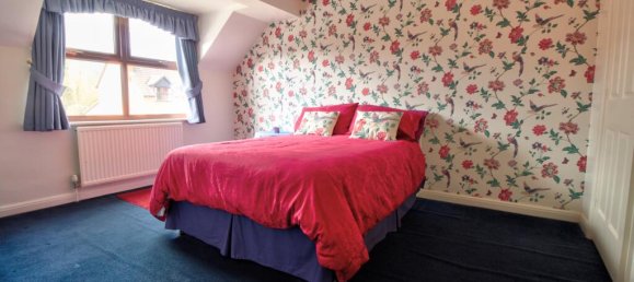 4 bedrooms House in Tadley, United Kingdom No. 10518 8