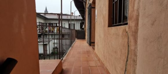 Dúplex de 3 habitaciónes en Trezzo sull'Adda, Italy No. 9382 2