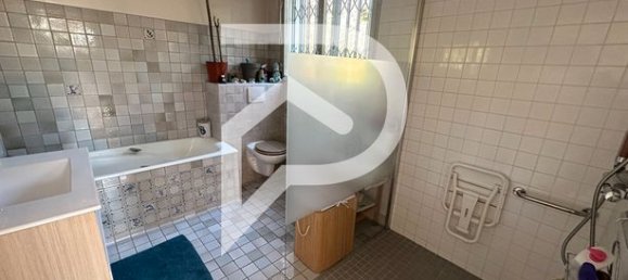 5 bedrooms House in Soisy-sous-Montmorency, France No. 357033 10