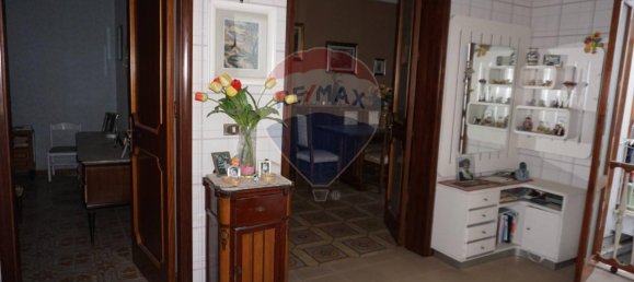 15-salle Maison à Ragusa, Italy No. 5649 26