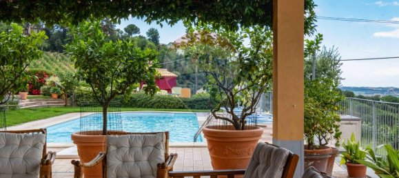 Дом с 12 комнатами в Монте Роберто, Италия № 8045 3