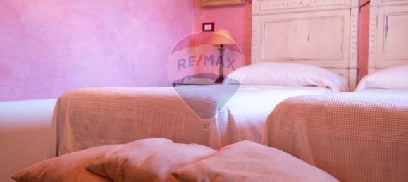 Дом с 12 комнатами в Монте Роберто, Италия № 8045 13