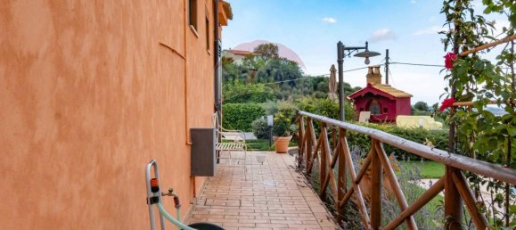 Дом с 12 комнатами в Монте Роберто, Италия № 8045 29