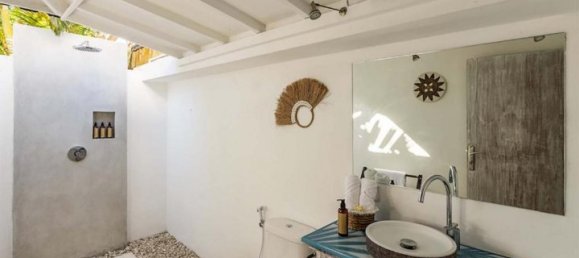 3 Schlafzimmer Villa in Seminyak, Indonesia, Nr. 3555 5