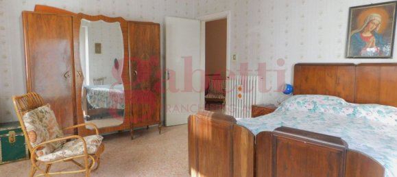 Дом с 2 комнатами в Венафро, Италия № 224961 18