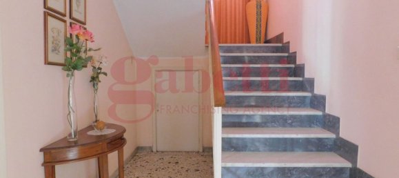 Дом с 2 комнатами в Венафро, Италия № 224961 11