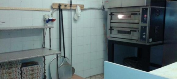 3 rooms Commercial property in Trento, Italy No. 252813 3