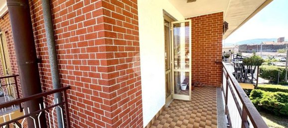 Apartamento T2 em Sant'Ambrogio di Torino, Italy N.º 315130 2