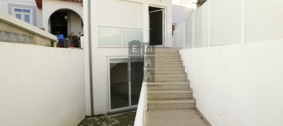 Дом с 3 спальнями в Оливейра ди Аземейш, Португалия № 23503 16