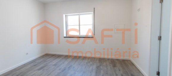 2 Schlafzimmer Haus in Lourinha, Portugal, Nr. 222103 17