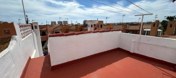 2 dormitorios ático en venta en Torrevieja, Alicante, Comunidad Valenciana, Spain № 369974 3