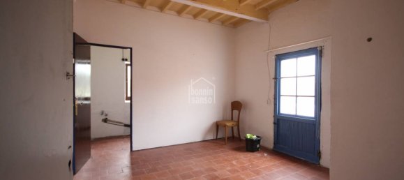 5 bedrooms Building in Es Castell, Spain No. 10633 7