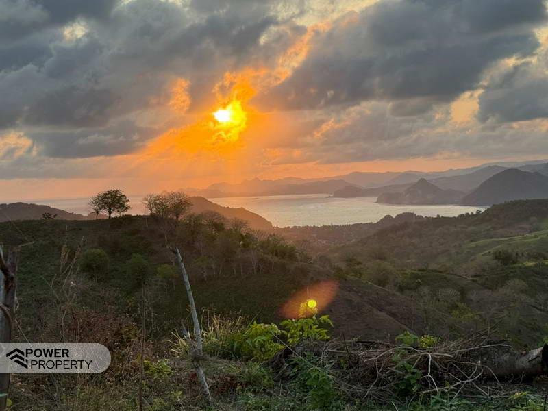Terrain à West Nusa Tenggara, Indonesia 12000m² No. 4581