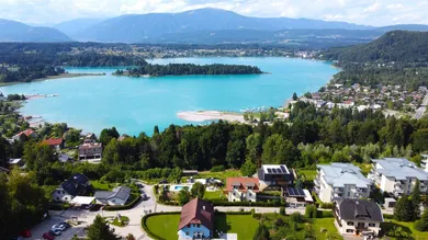  قطعة أرض في Finkenstein am Faaker See, Austria رقم 198676