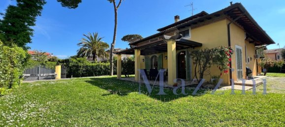 Villa de 14 divisões em Forte dei Marmi, Italy N.º 36534 49
